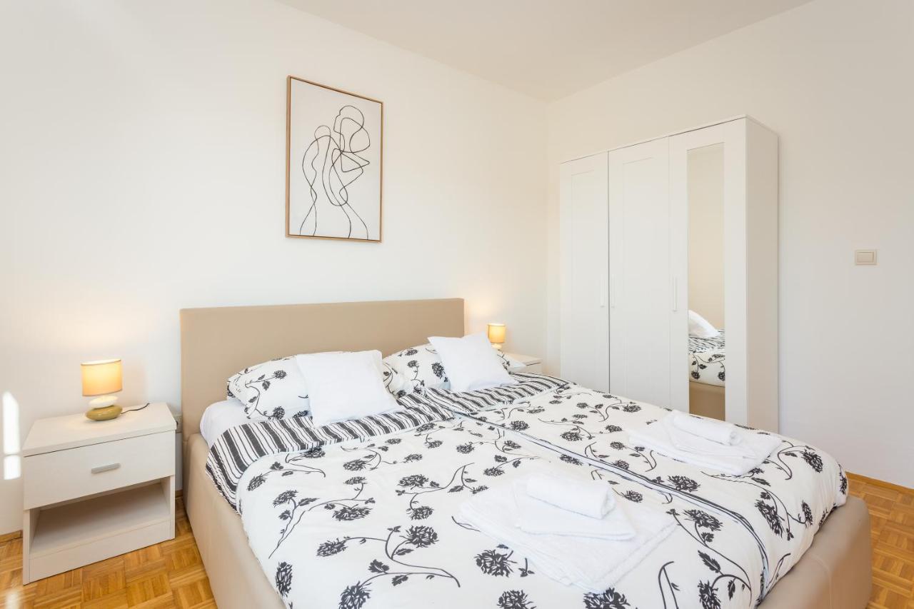 Apartment Starfish Pula Eksteriør billede